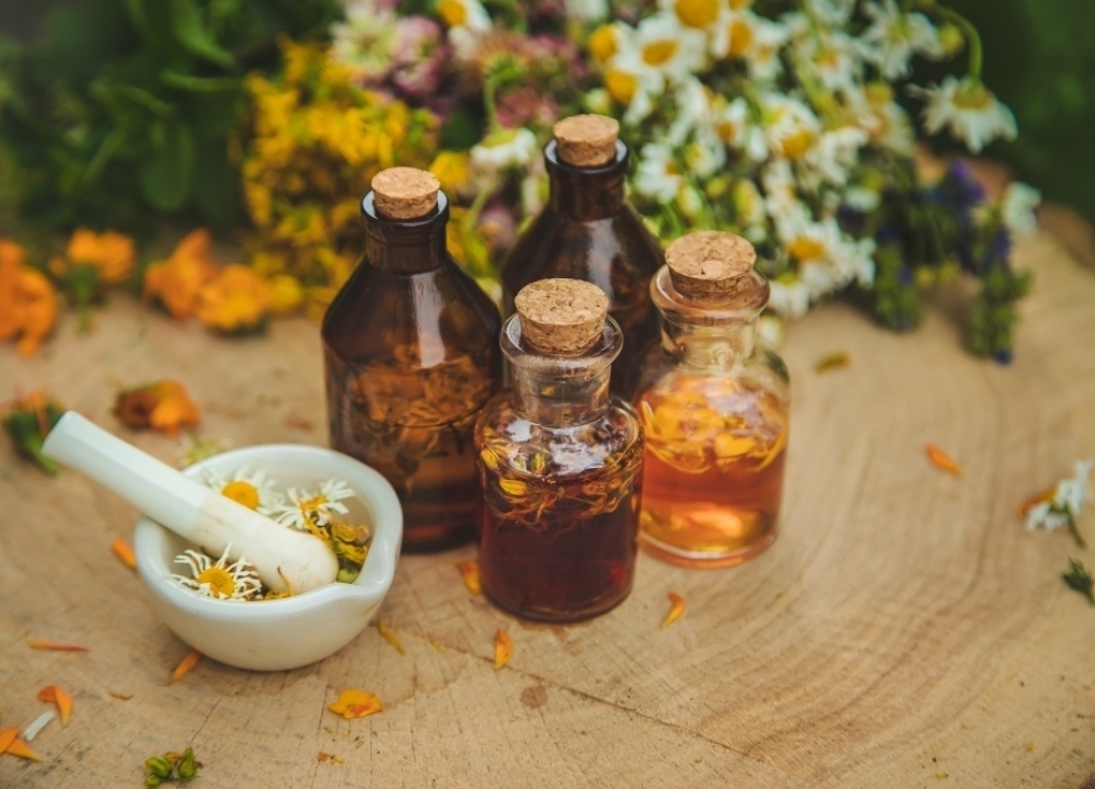Cuidado com as medicações naturais: quando o “inofensivo” pode trazer riscos